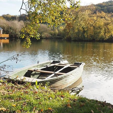 Cabanes Flottantes Et Gites Au Fil De L'Eau Colleville Экстерьер фото